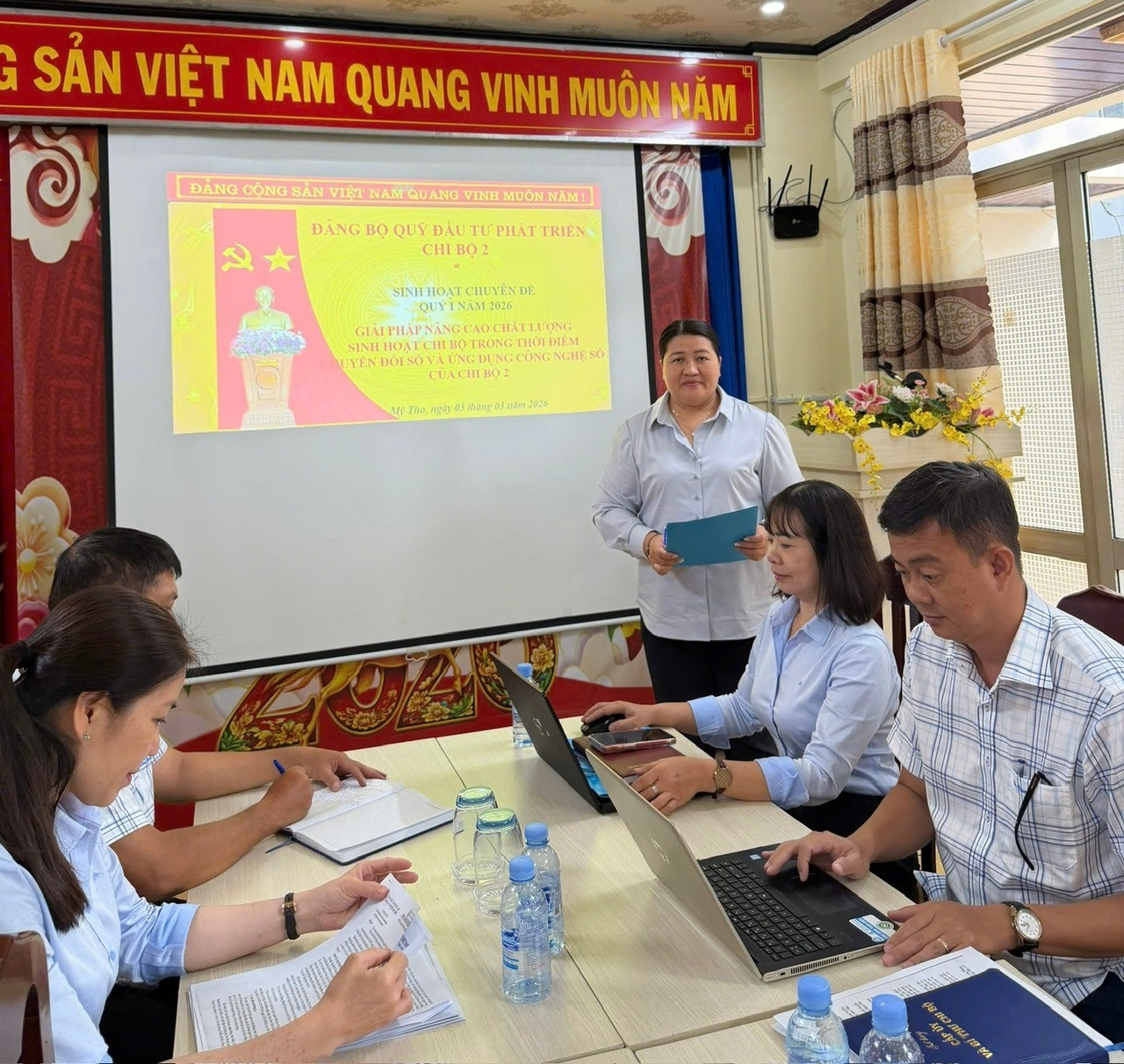 Chi bộ 2: Đổi mới sinh hoạt chi bộ gắn với chuyển đổi số