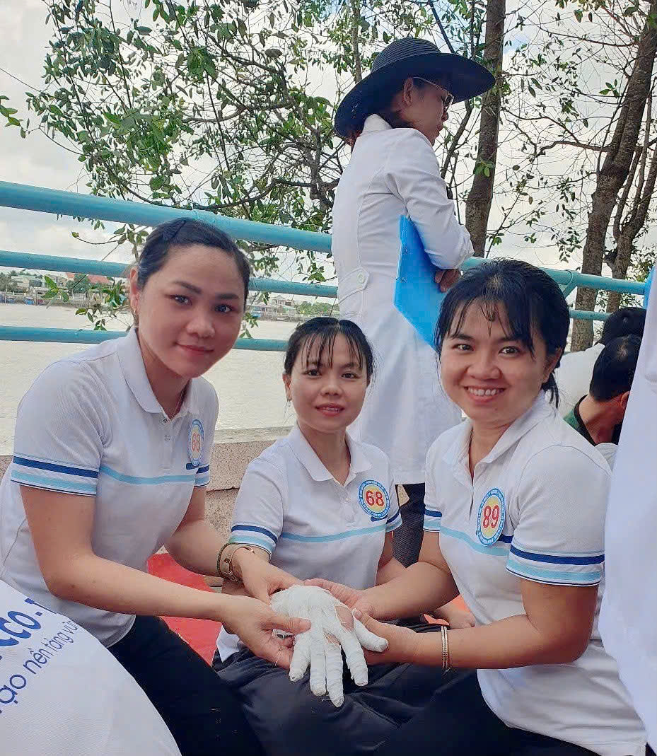 Công đoàn cơ sở Quỹ Đầu tư phát triển đạt giải Nhì phần thi sơ cấp cứu tại Hội thi An toàn vệ sinh lao động - Phòng, chống cháy nổ tỉnh Tiền Giang lần thứ 25