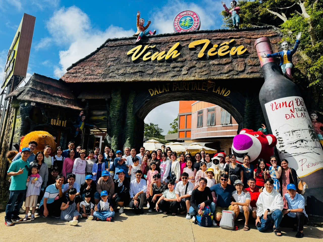 Công đoàn Quỹ Đầu tư phát triển tỉnh Tiền Giang: Tổ chức tham quan, nghỉ mát tại Đà Lạt cho công đoàn viên năm 2025.